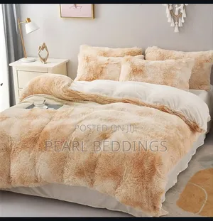 Premium Luxurious Quality Fluffy Duvets Set Available