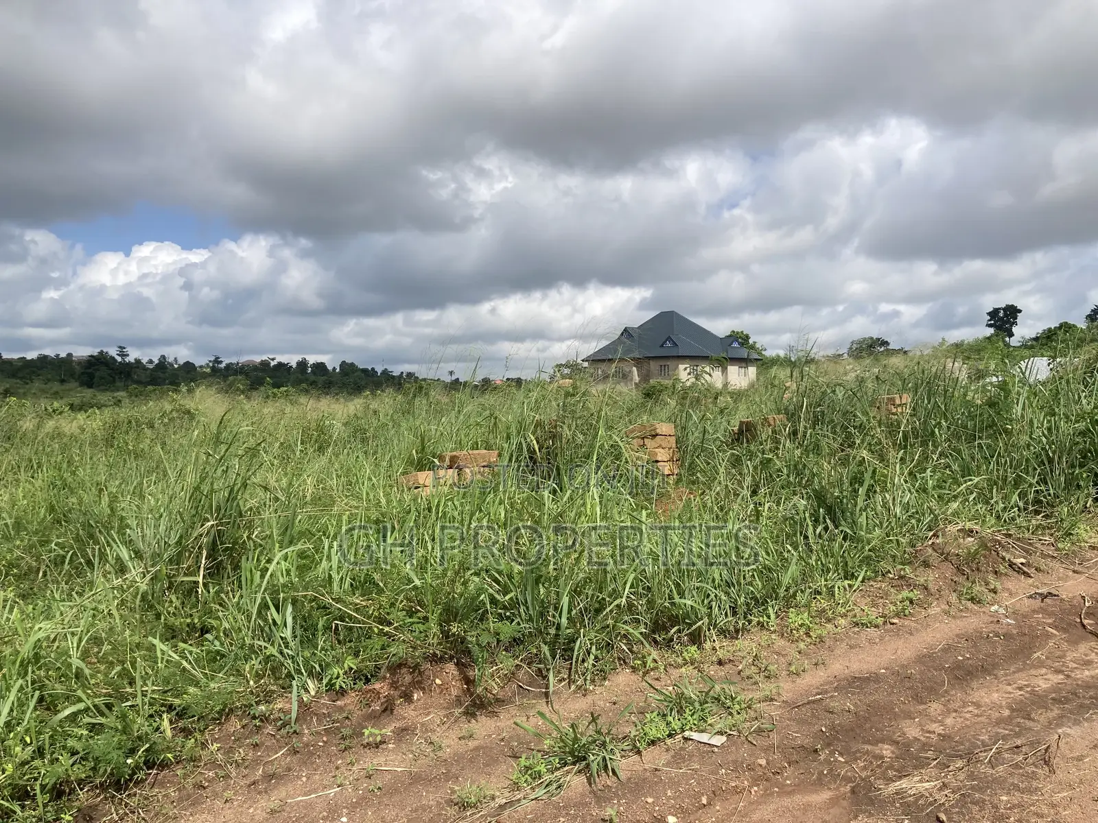 Full Plot for Sale at Kankre Trade Road