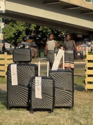 Four in One Luggage Large 28 ,Medium 24 Small 20 Cosmetic 13