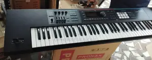 Roland Juno-Ds 61-Key Lightweight Synth-Action Keyboard