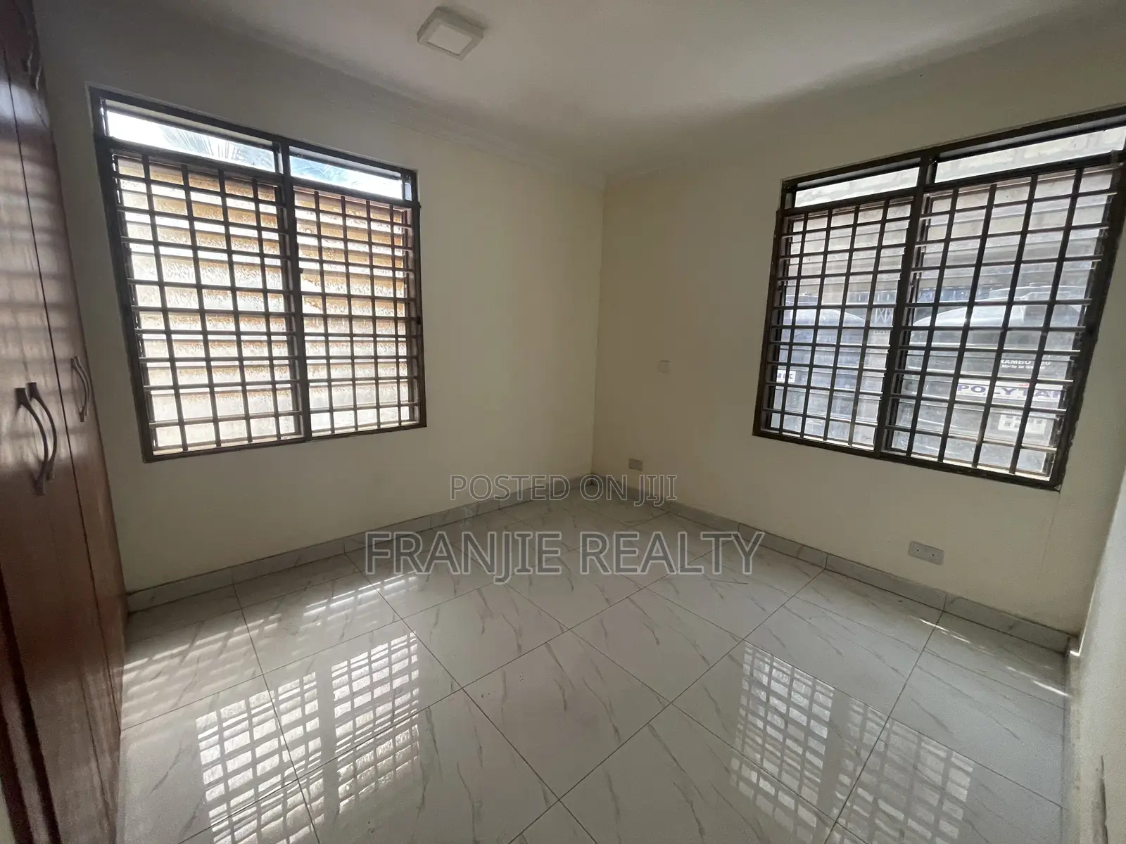 2bdrm Apartment in Toll Booth for rent