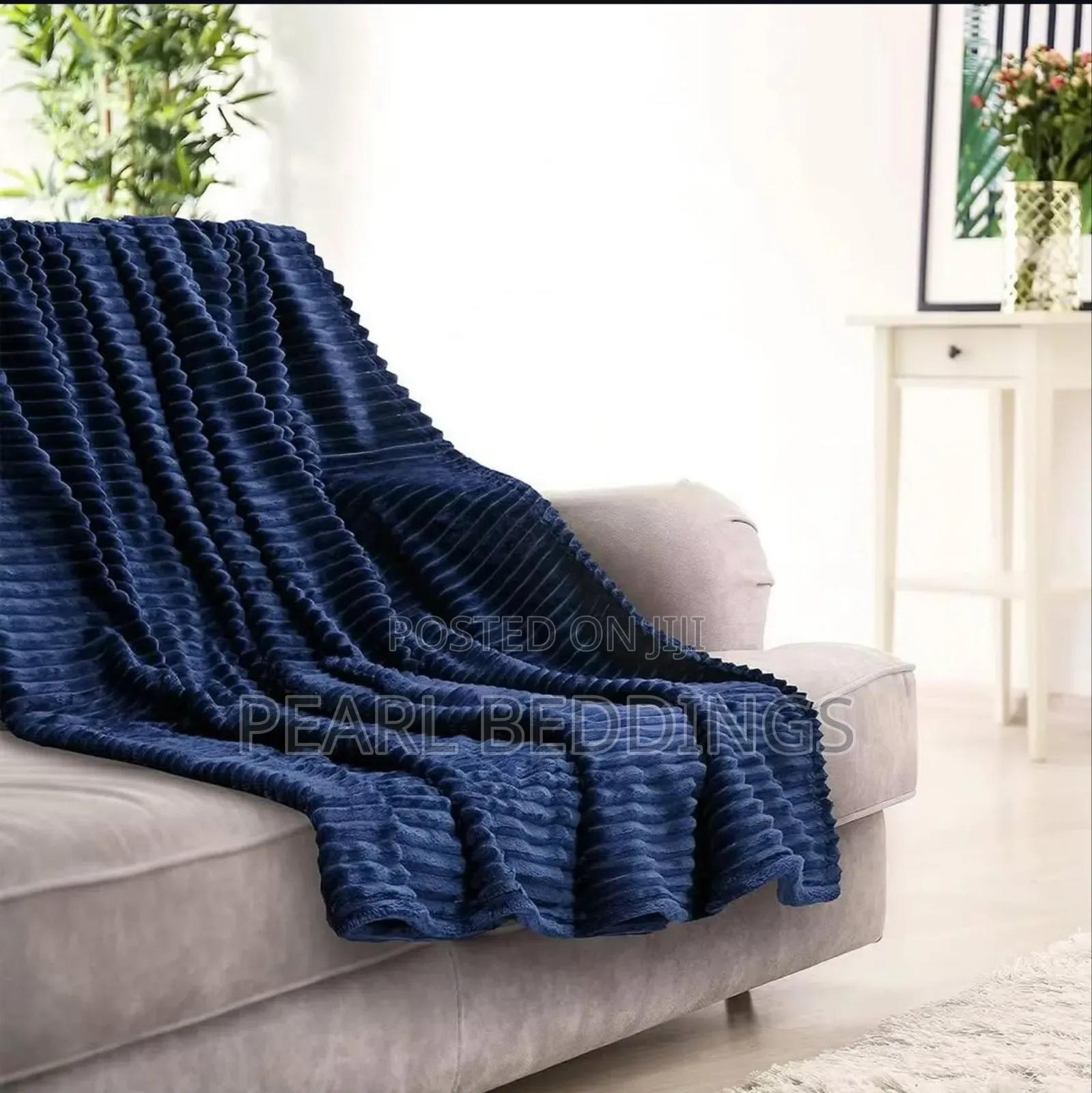 Quality Luxurious Stripped Throw Blanket Available in Colors