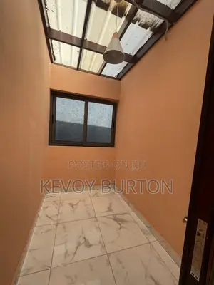 Furnished 2bdrm Condo in Icon Villas, School Junction for rent