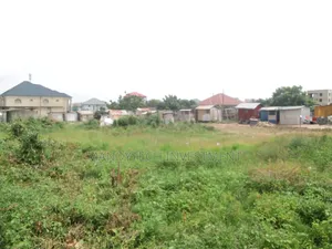 Classic Eight (8) Plots - Lakesides Estates