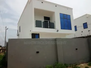 2bdrm Duplex in Lake Side Estate for sale