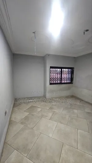 3bdrm Apartment in Klagon, Tema Metropolitan for rent