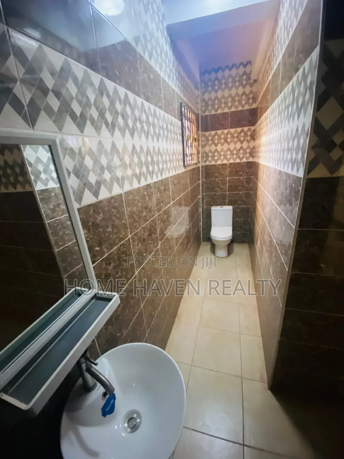 3bdrm Apartment in Adjiriganor, East Legon for rent