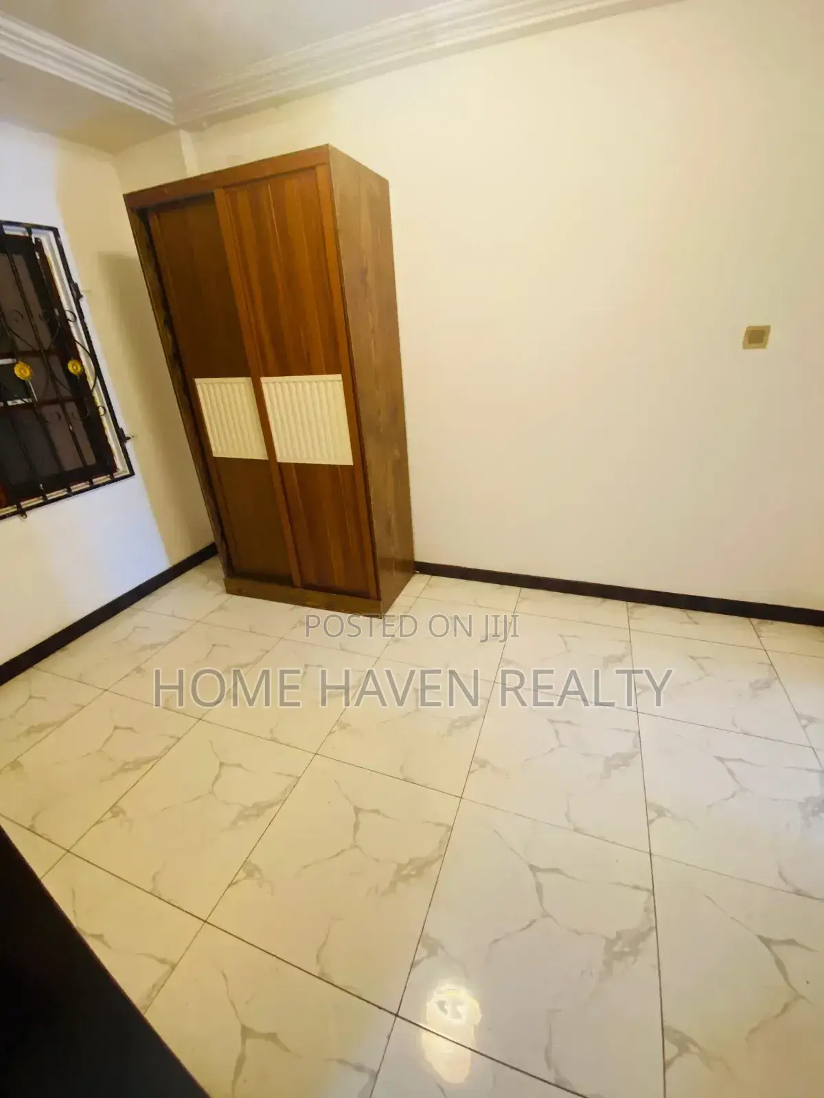 3bdrm Apartment in Adjiriganor, East Legon for rent