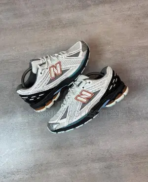 New Balance Men 1906s