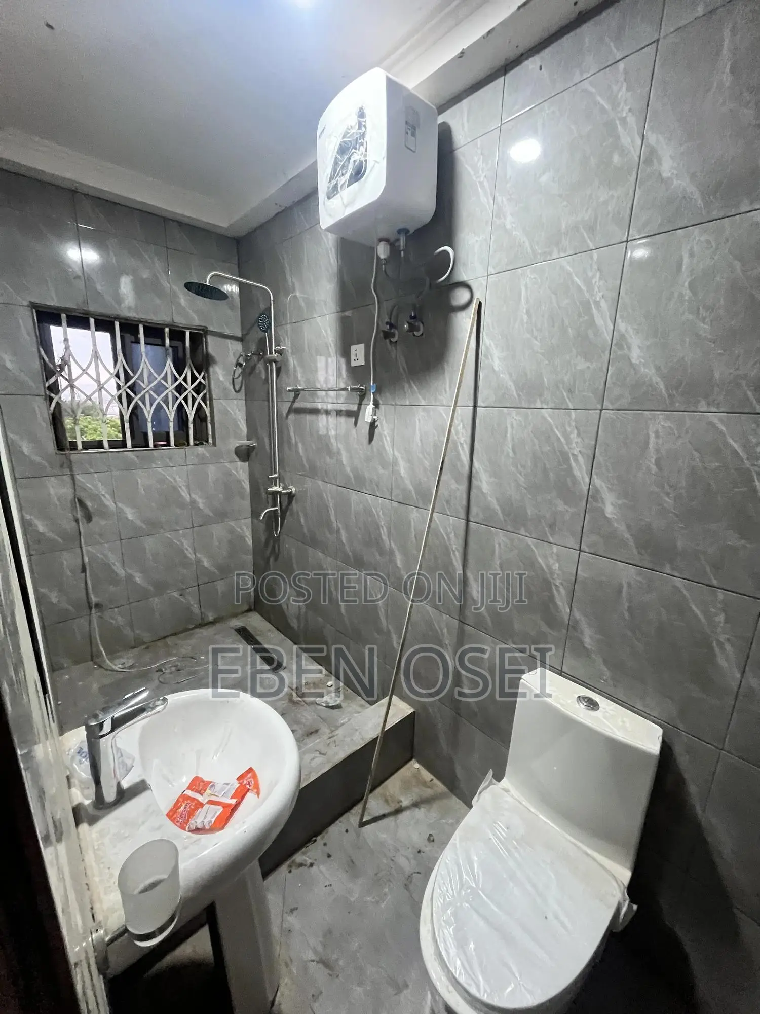 2bdrm Apartment in Dansoman for rent