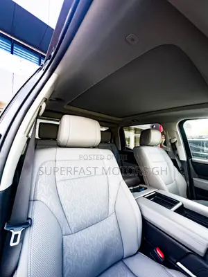 Toyota Tundra Limited CrewMax 5.5' Bed 2024 Black