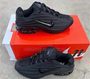 Nike Air Max Plus All Black