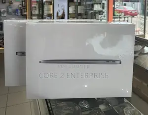 New Laptop Apple MacBook Air 16GB Apple M1 SSD 512GB