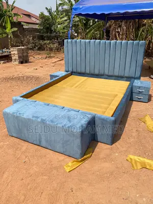 Design Double Bed Frame With 2 Side Withdrawal and Ottoman