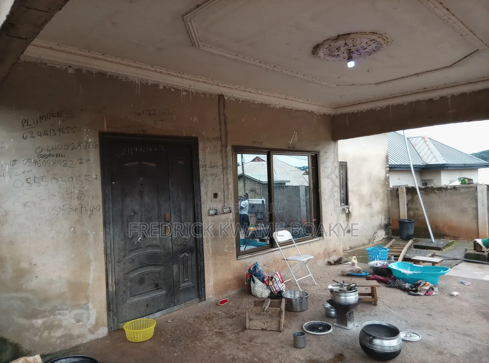 6bdrm House in Brother K Estate, Kumasi Metropolitan for sale