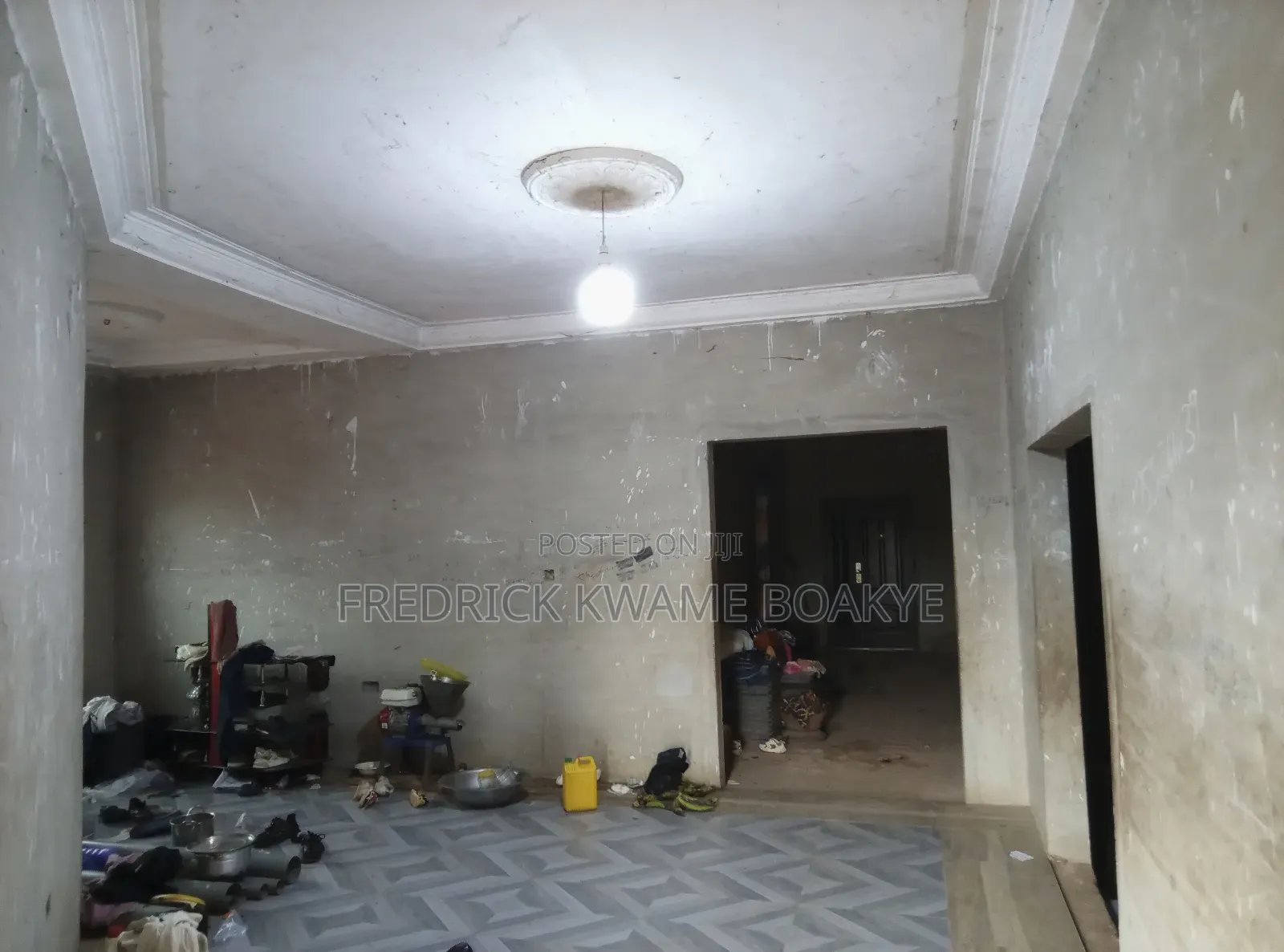 6bdrm House in Brother K Estate, Kumasi Metropolitan for sale