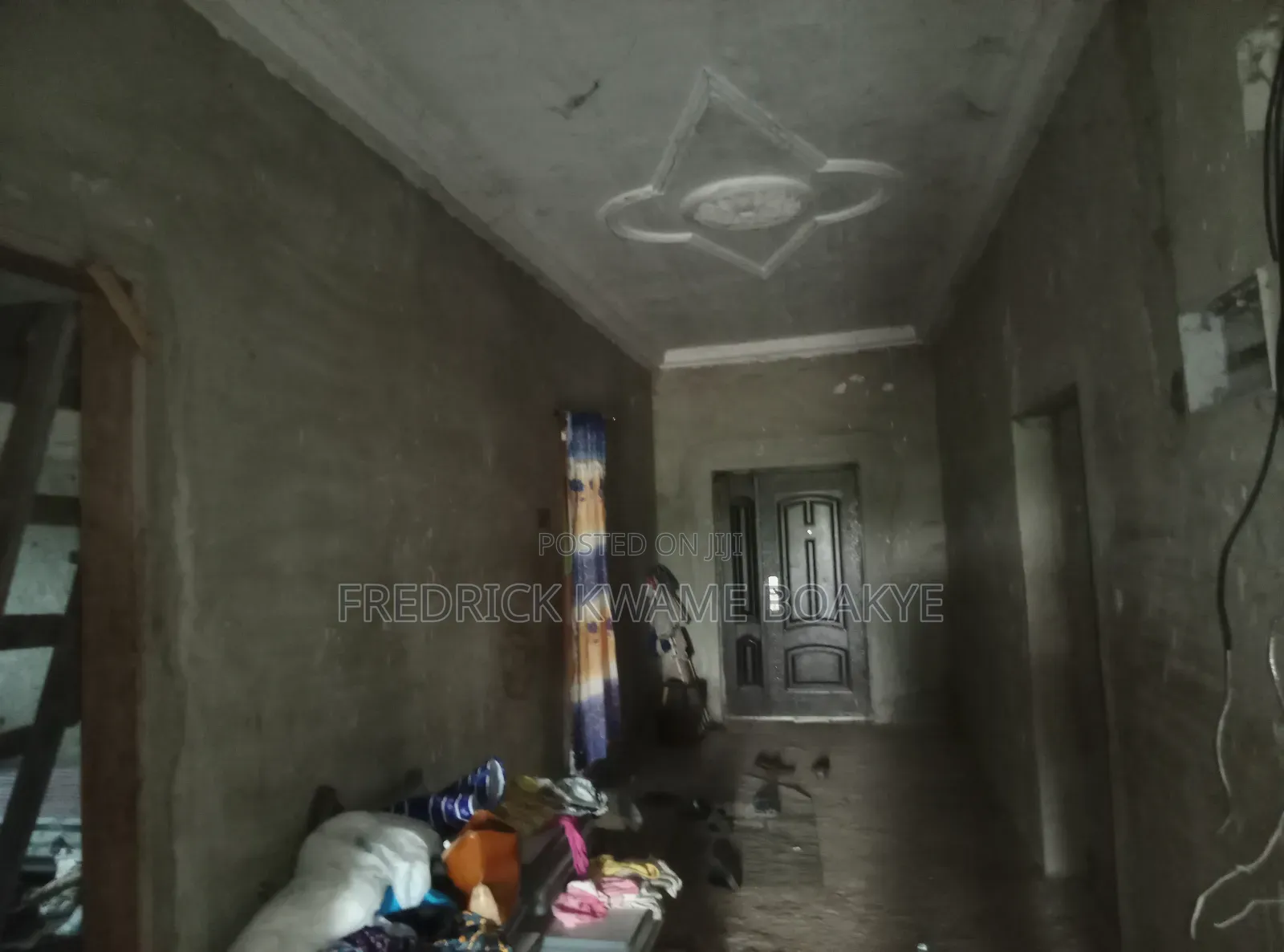 6bdrm House in Brother K Estate, Kumasi Metropolitan for sale