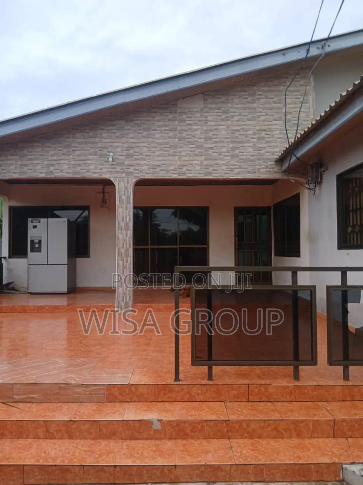 6bdrm House in Wisa Group, Accra Metropolitan for sale