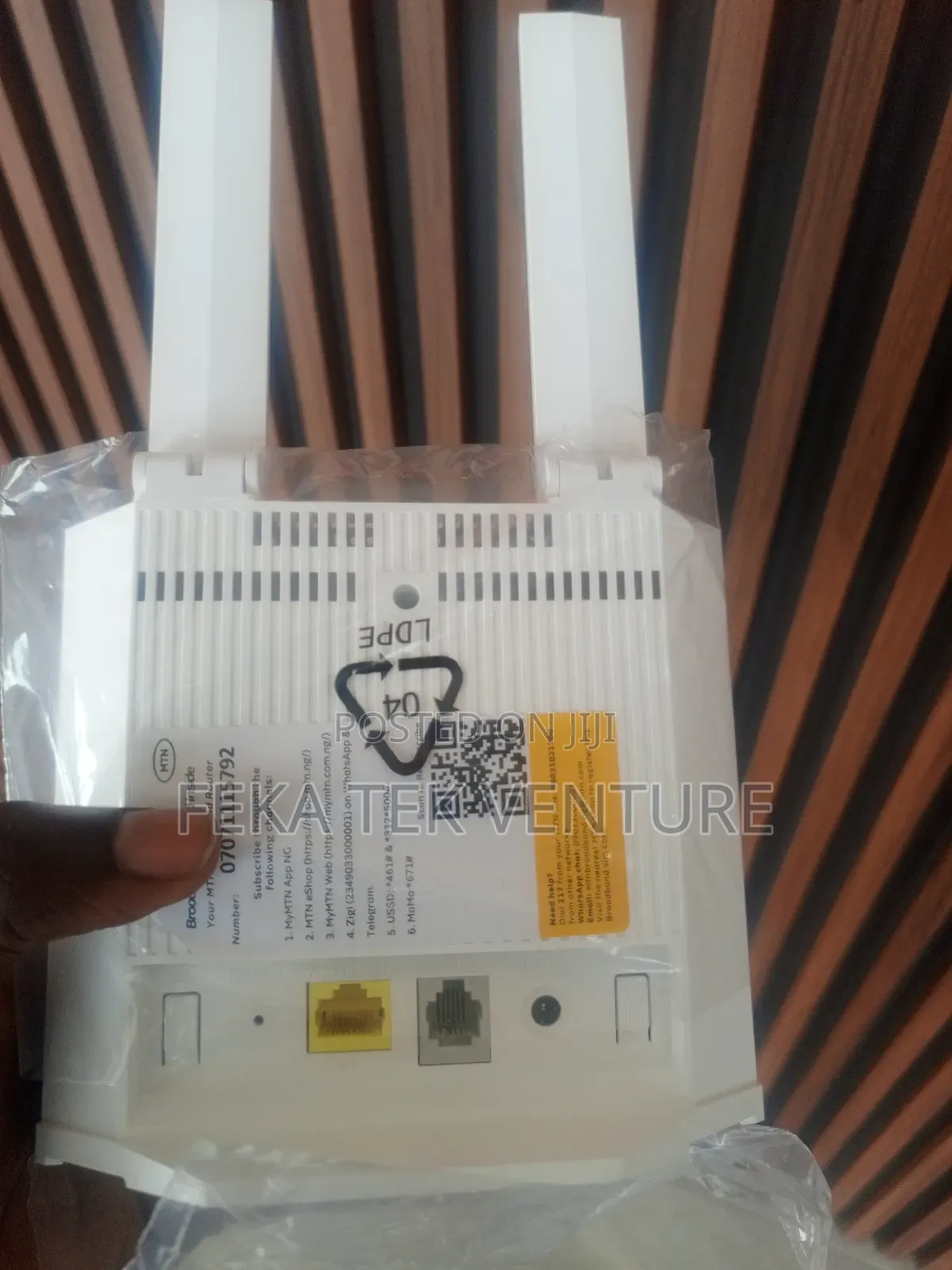 Universal 4g Sim Card Router With Power Bank