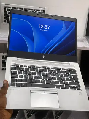 Laptop HP EliteBook 735 G5 8GB AMD Ryzen 5 SSD 256GB