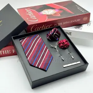 Elegant Paisley Accessory Set