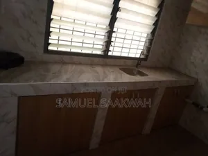 1bdrm Block of Flats in Malam, Lapaz for rent