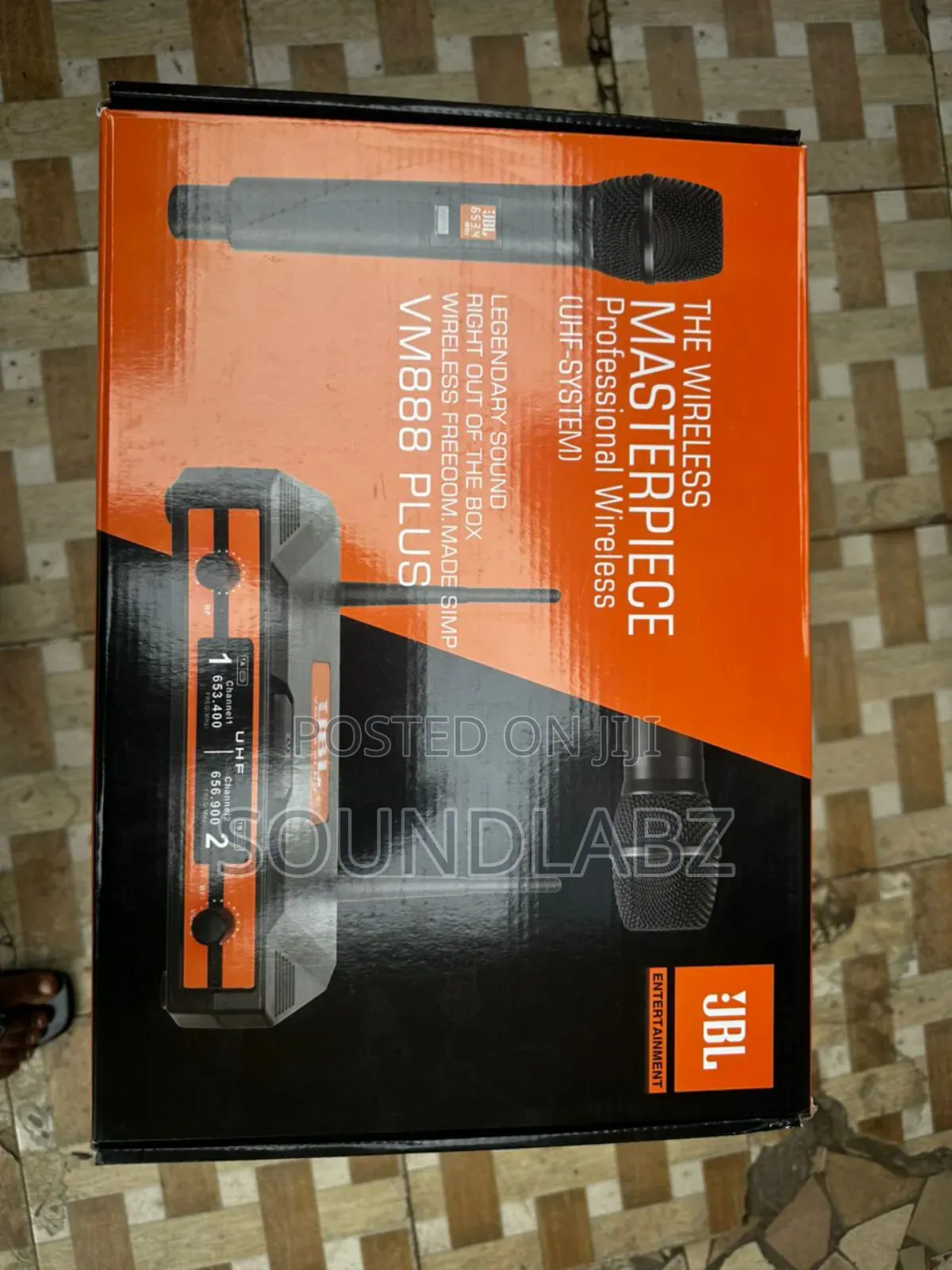 Jbl Vm888 Plus 2-in-1 Wireless Microphone