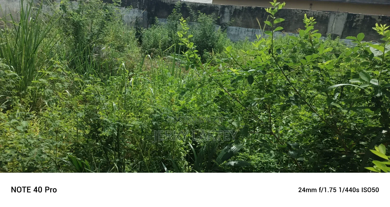5bdrm Apartment in Dansoman for sale