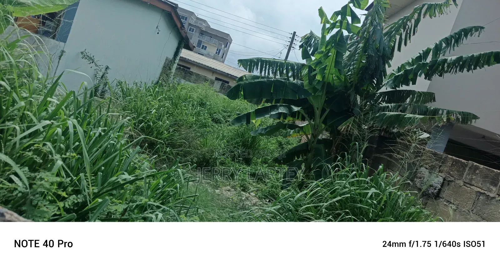 5bdrm Apartment in Dansoman for sale