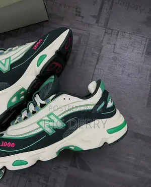 Pine New Balance 1000
