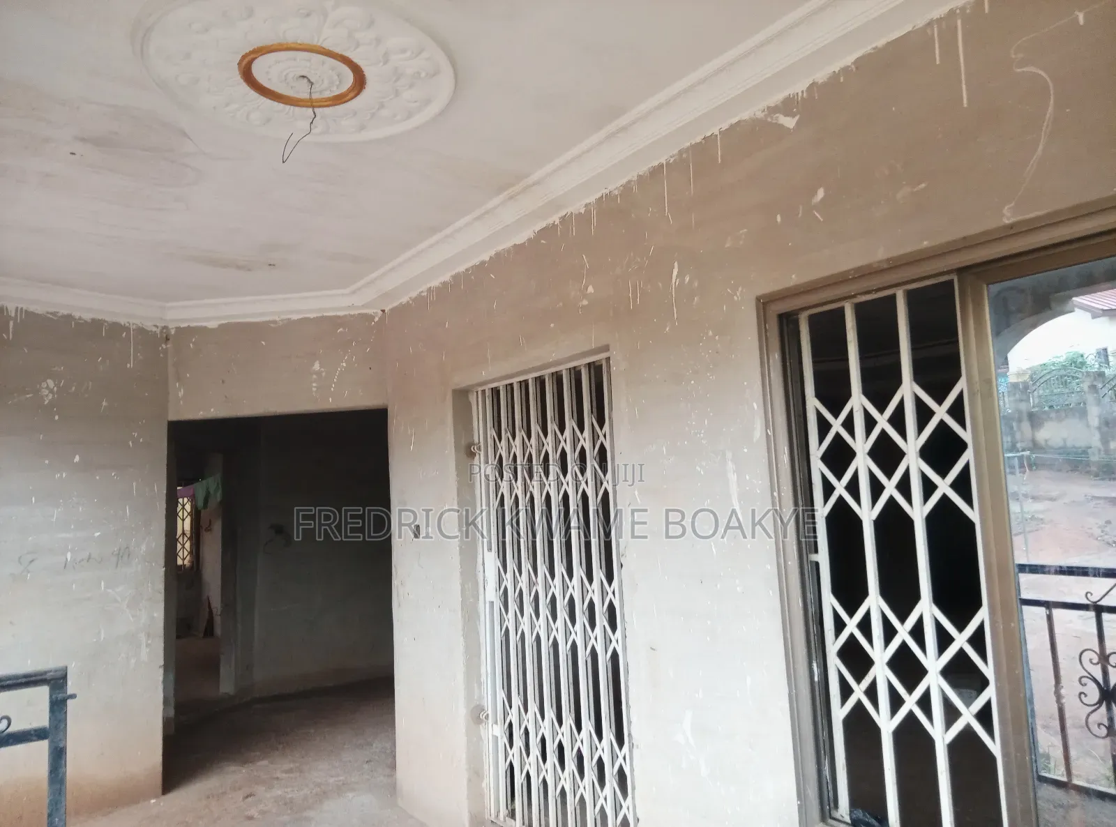 5bdrm House in Brother K Estate, Kumasi Metropolitan for sale