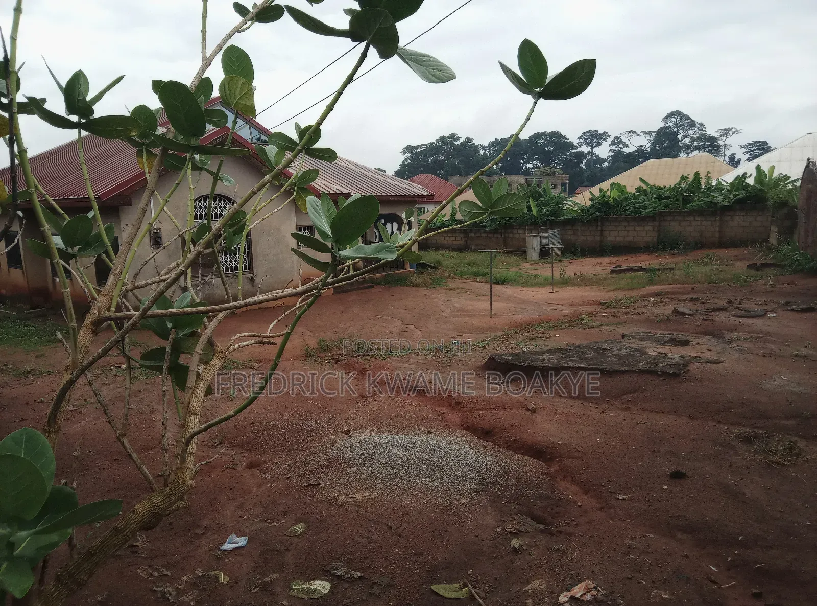 5bdrm House in Brother K Estate, Kumasi Metropolitan for sale