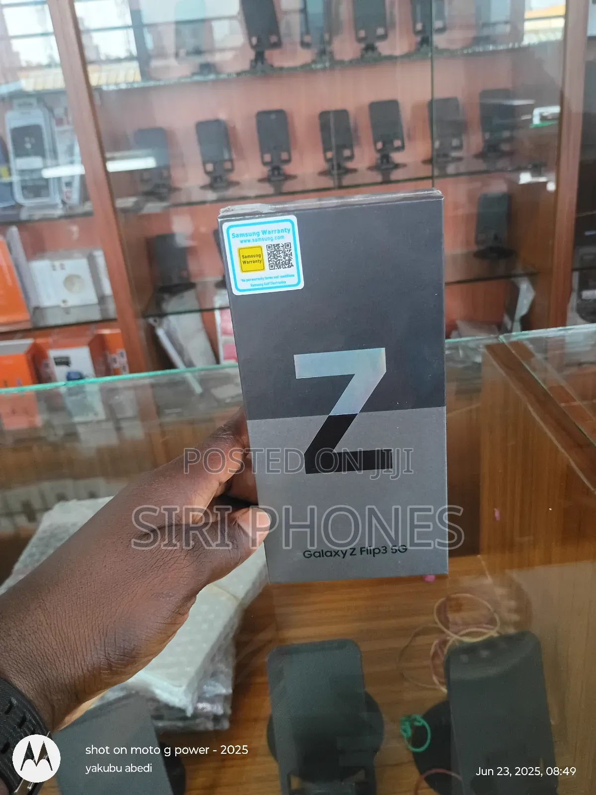 New Samsung Galaxy Z Flip 3 128 GB Black
