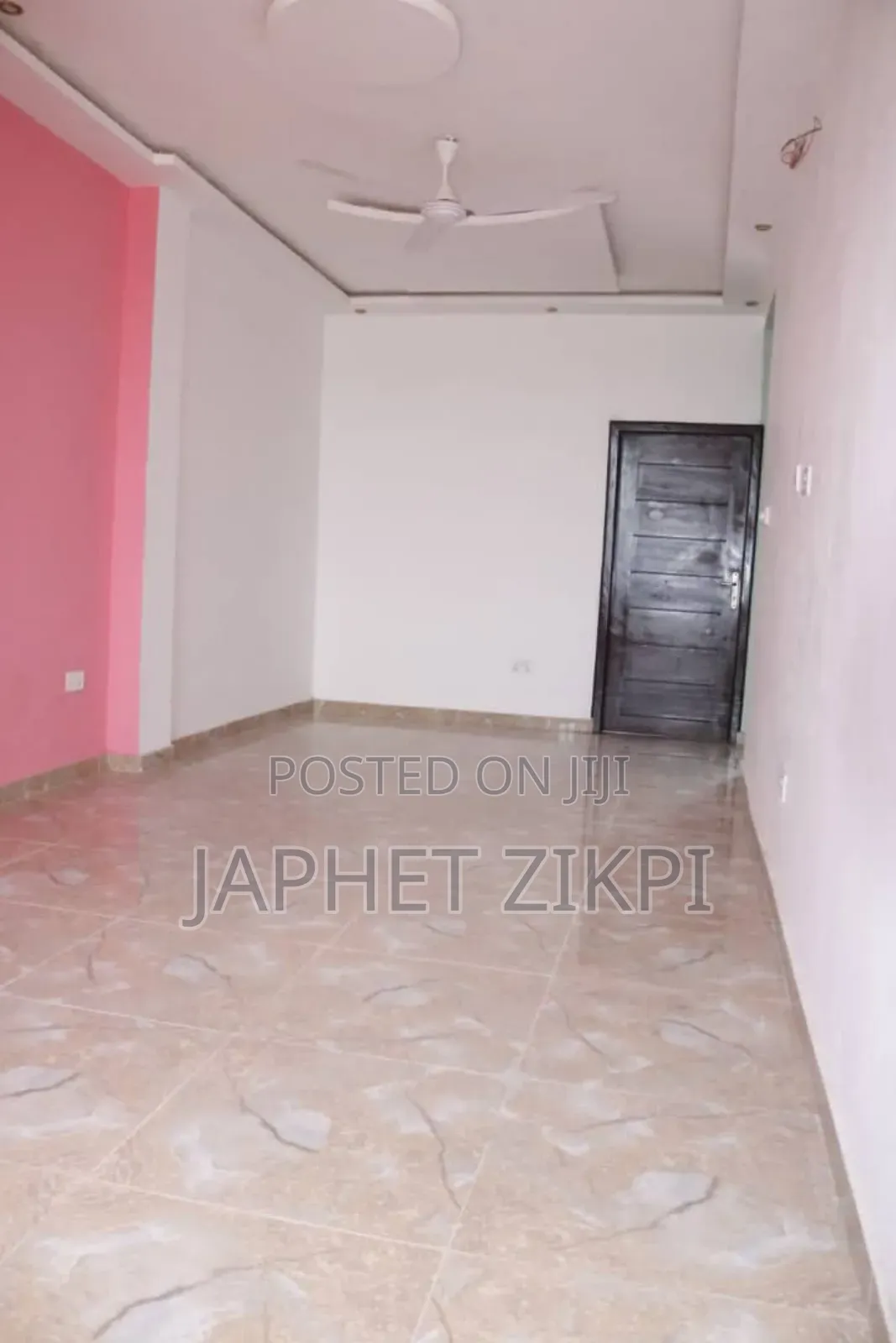 18bdrm Apartment in Kwabenya for sale