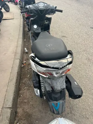 SYM Symnh 2020 White
