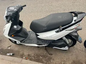 SYM Symnh 2020 White