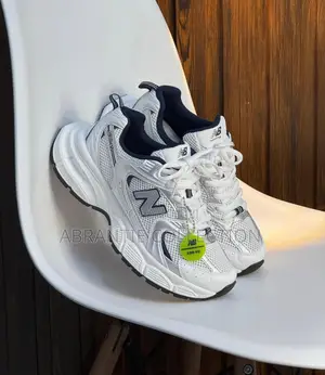 New Balance Unisex 530 V2