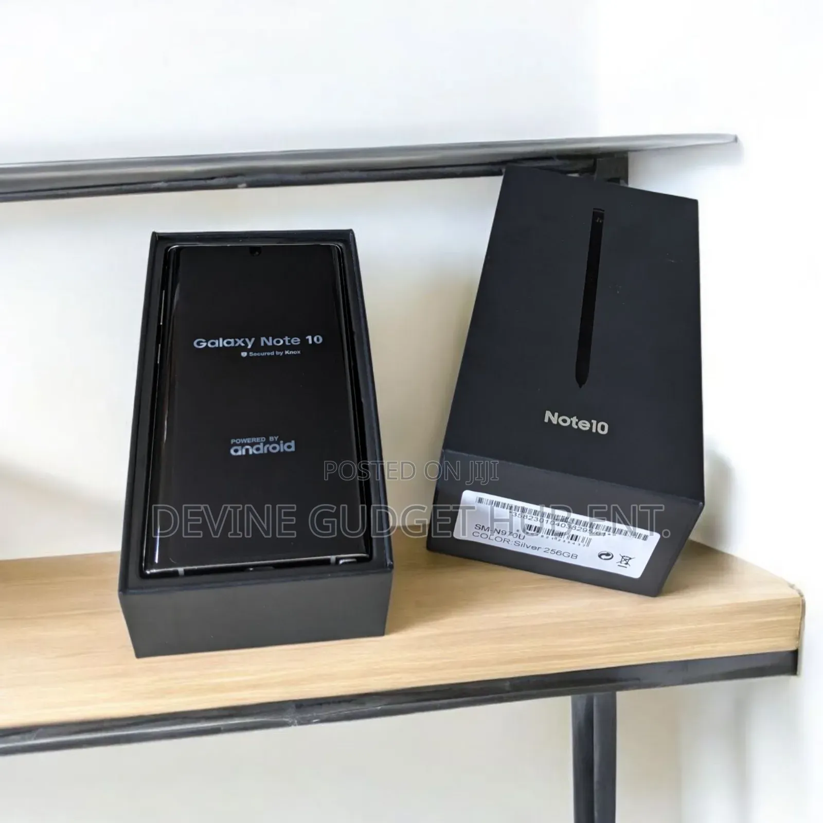New Samsung Galaxy Note10 256 GB Gold