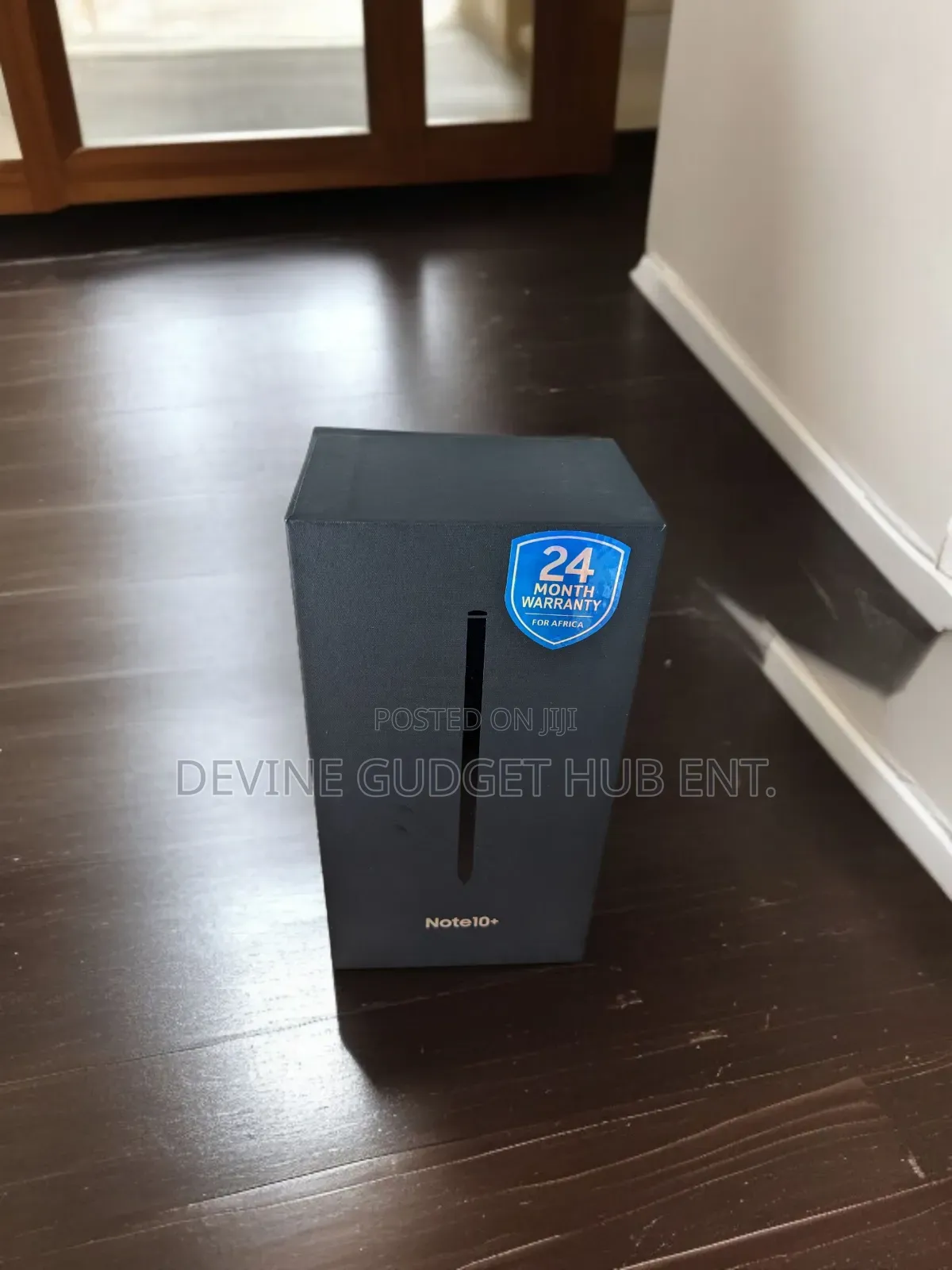New Samsung Galaxy Note 10 Plus 256 GB Gold