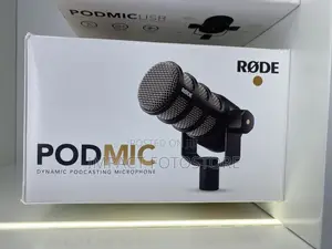Rode Podmic Dynamic Podcasting Microphone (Black)