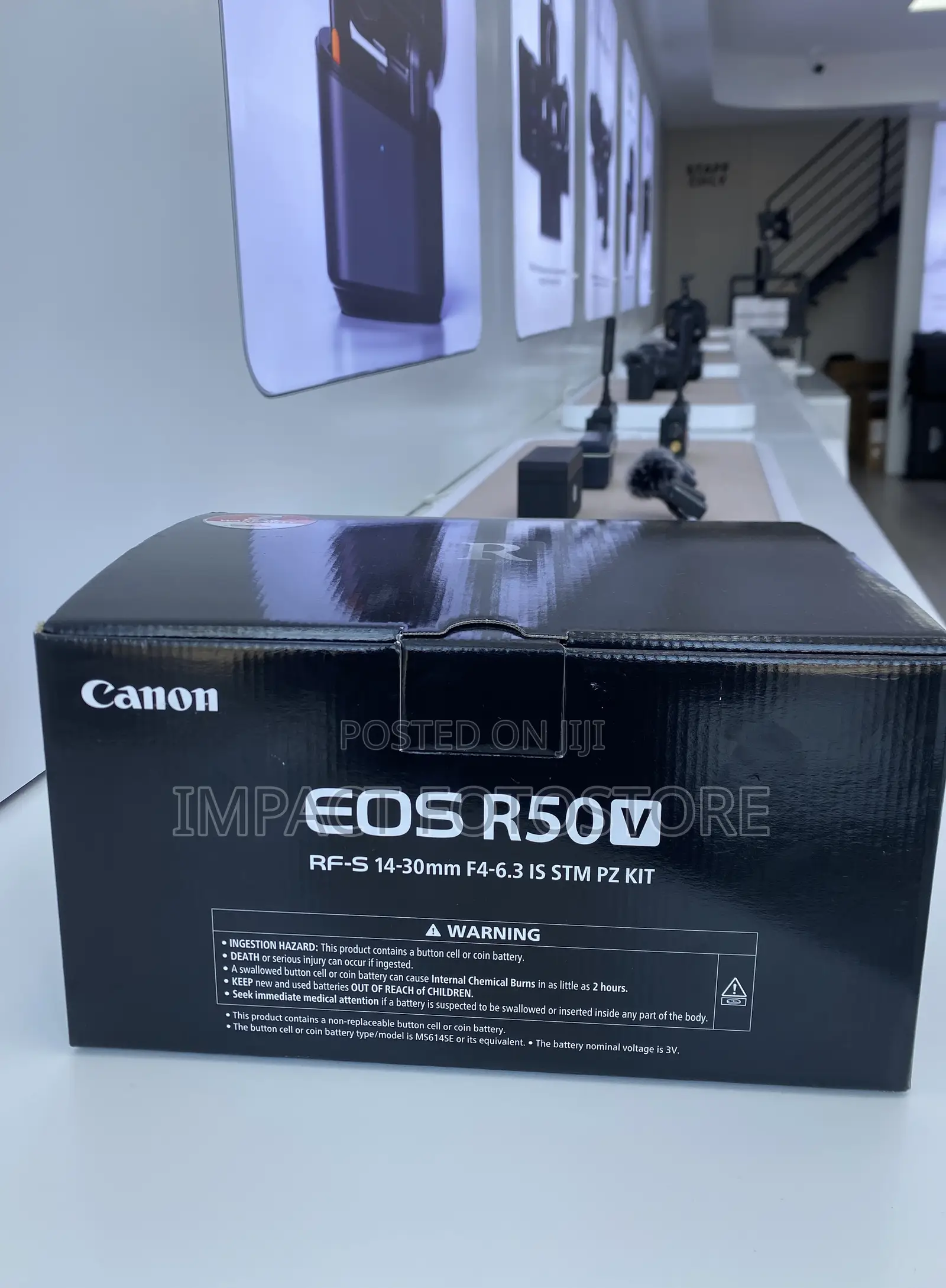 Canon Eos R50 V Mirrorless Camera With 14-30mm F/4-6.3 Lens