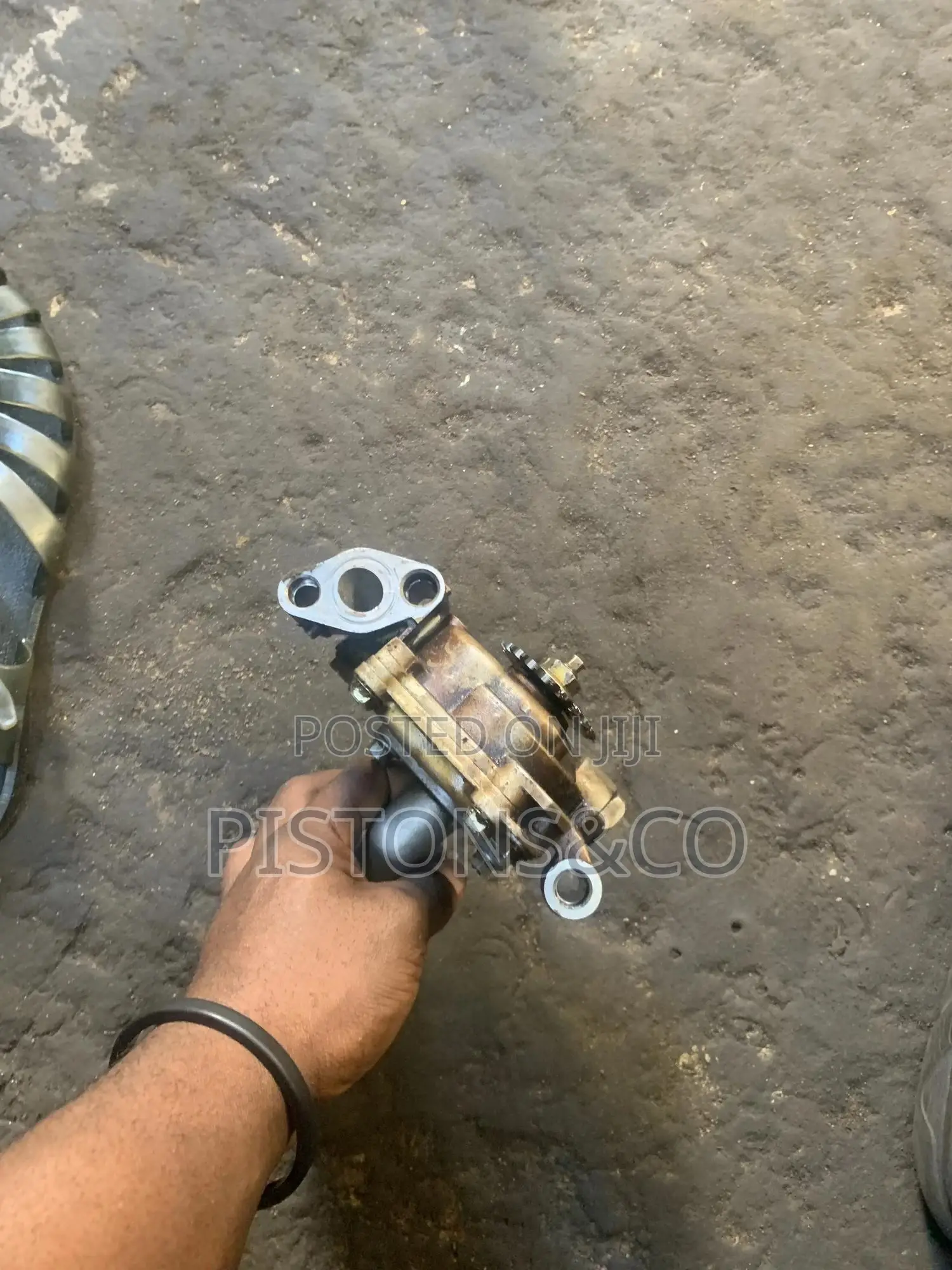 Toyota Camry/ Rav4 (2az) Oil Pump