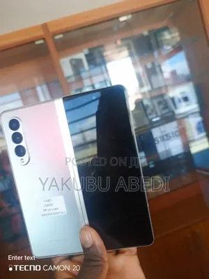 Samsung Galaxy Z Fold 3 256 GB Gold