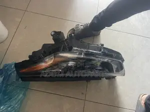 Toyota Highlander Headlight 2020 2021 2022 2023