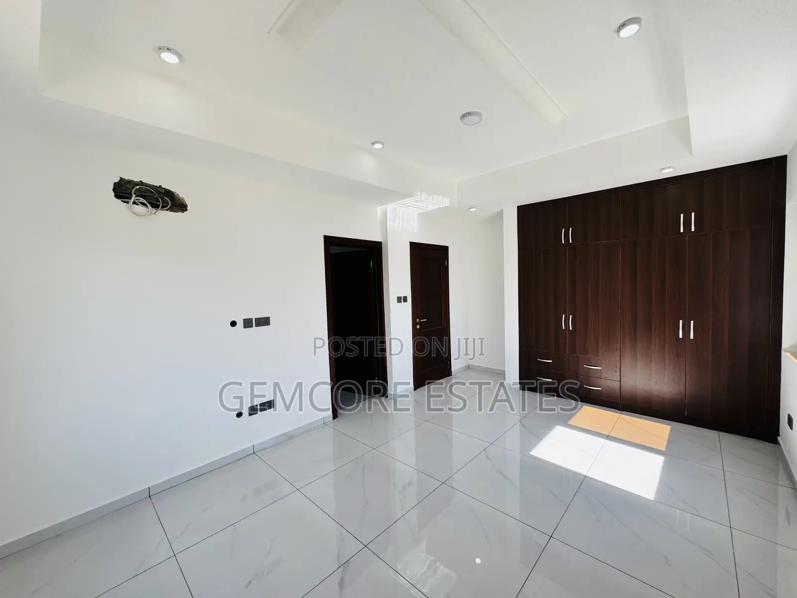 4bdrm House in Adjiringanor, East Legon for sale