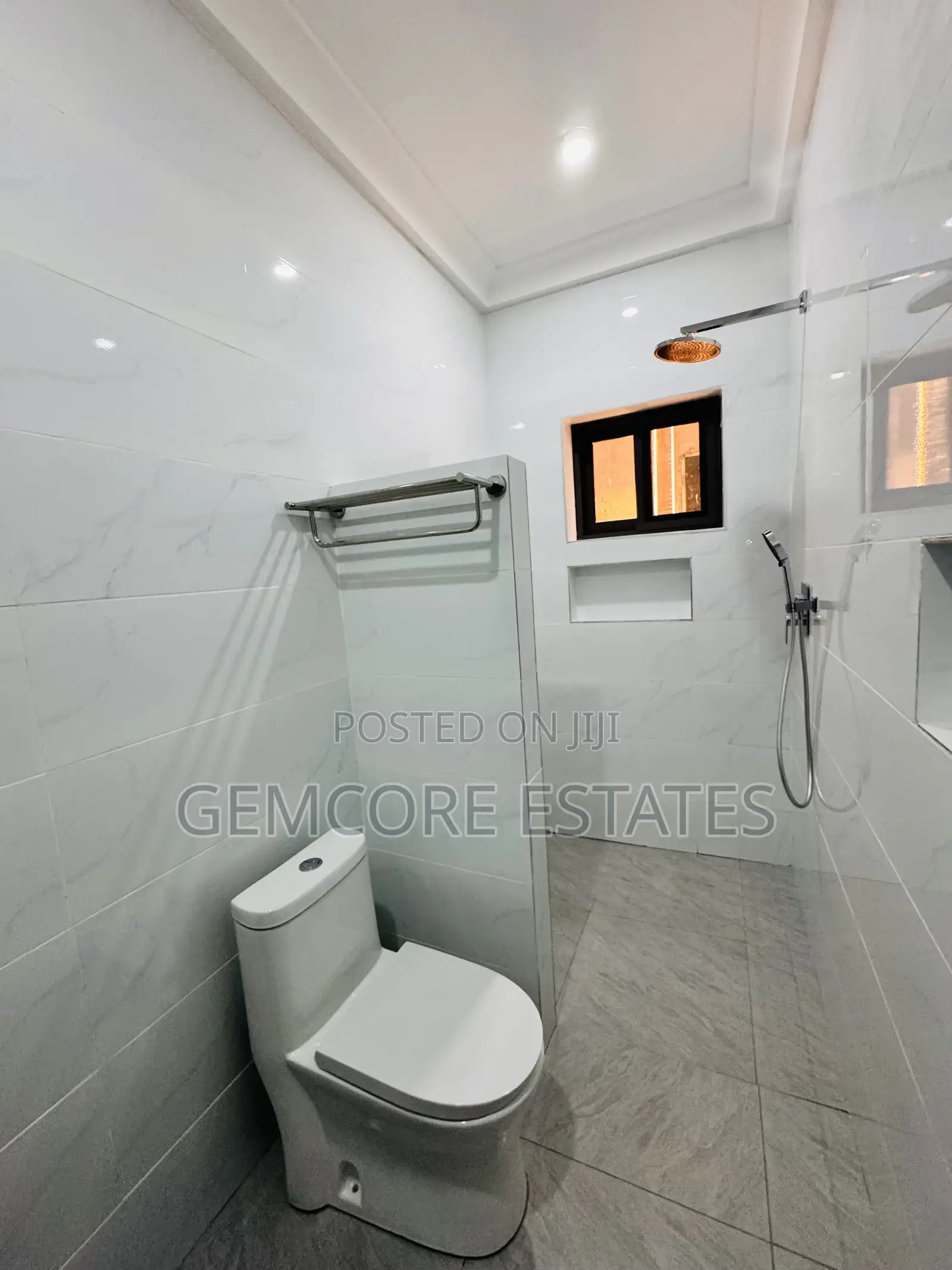 4bdrm House in Adjiringanor, East Legon for sale