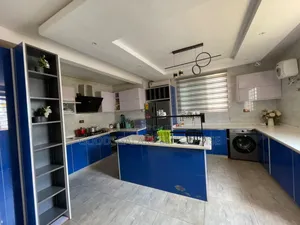 Furnished 6bdrm Mansion in Kumasi Metropolitan for sale
