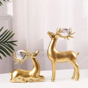 Figurines Couple Deer
