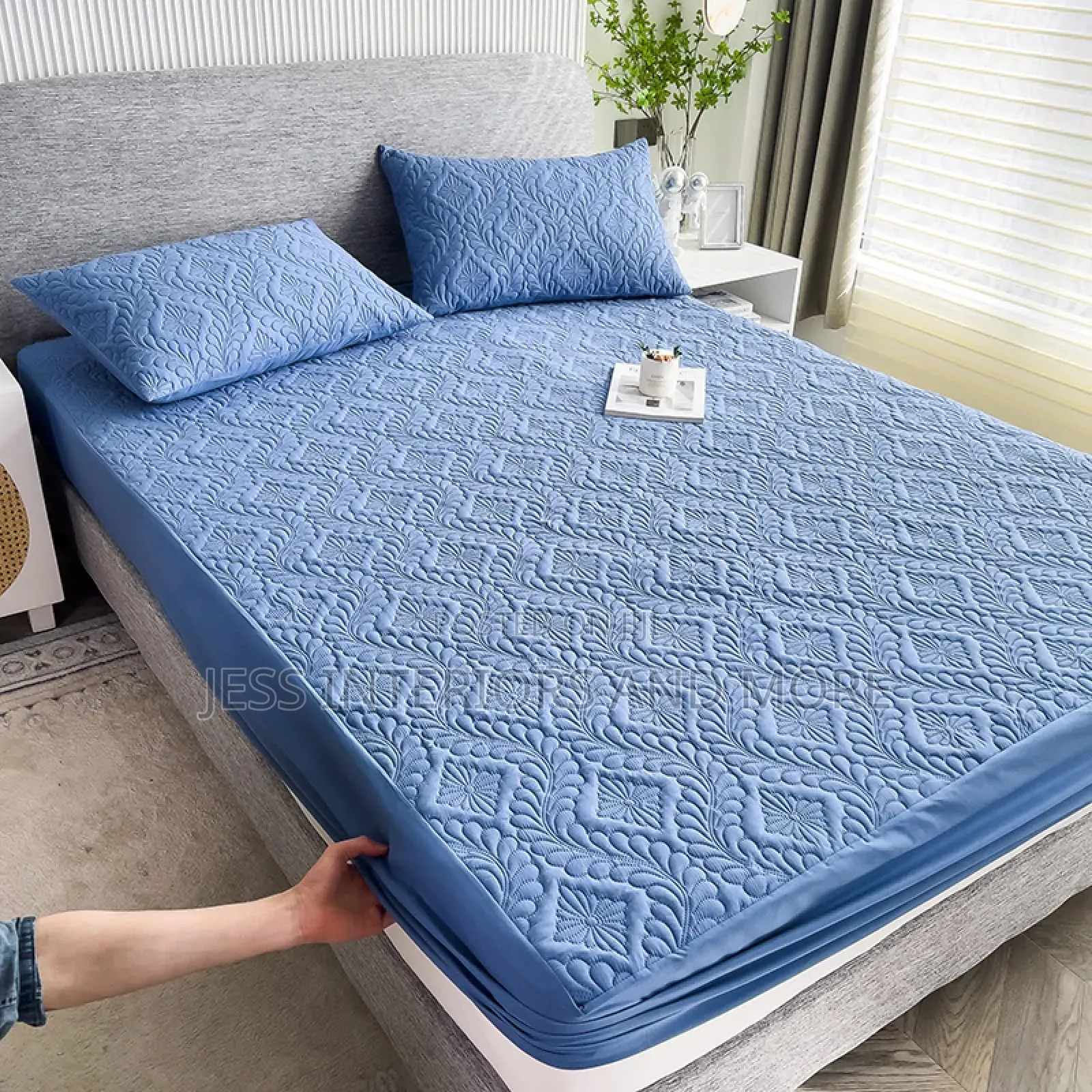 Waterproof Mattress Cover(King Size)