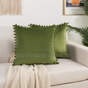 Throw Pillow (Green)